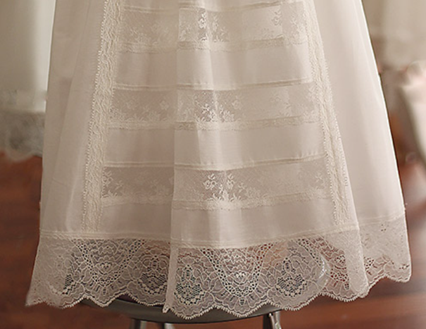 Quelle matière choisir pour un vêtement de baptême ? - Fil de légende Paris