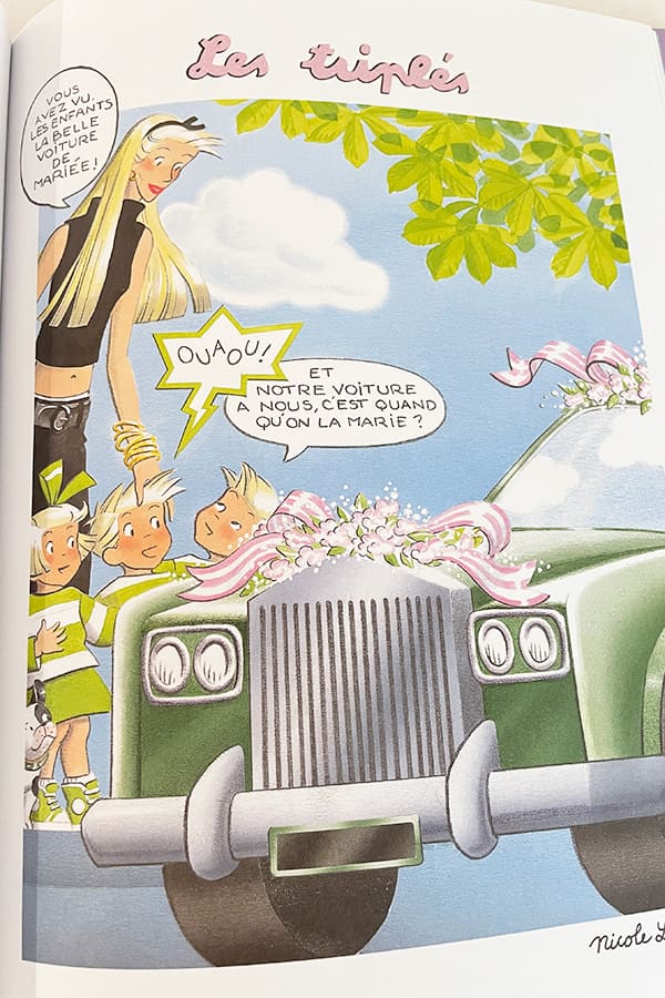 BD Les triplés au Mariage par Nicole Lambert. Exemplaire dédicacé par l'auteure. Les triplés avec la voiture des mariés.