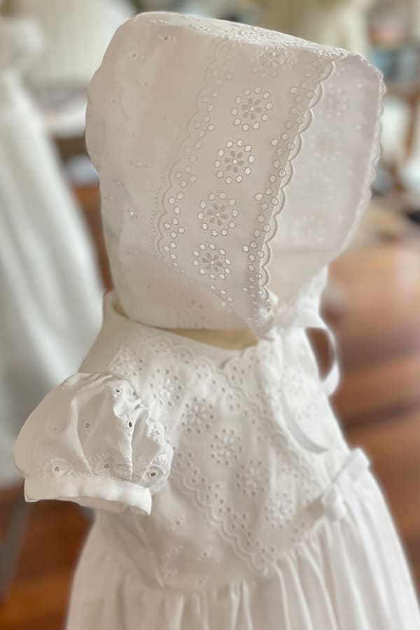 Bonnet de baptême Constance